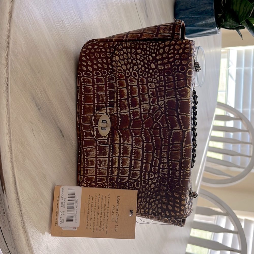 Patricia Nash distressed vintage croc collection purse 💯